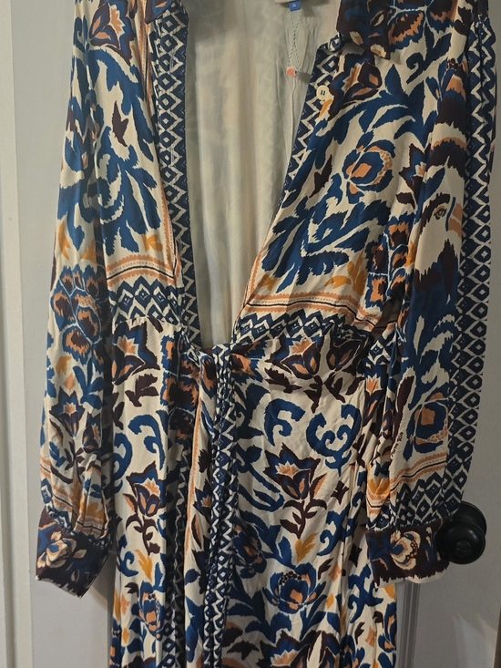 FARM Rio Dresses & Skirts - Farm Rio Faux wrao Boho Floral Tie-Waist Maxi Dress in Blue, Cream & Brown